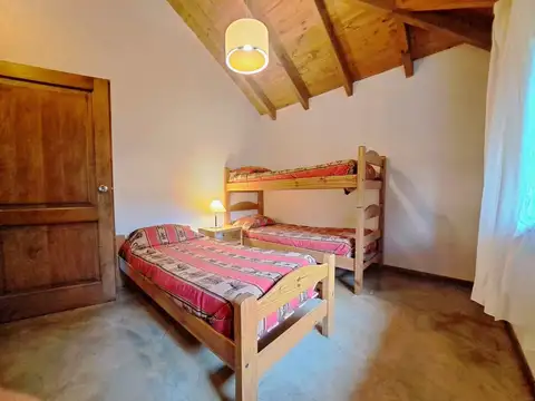 Casa en Venta con 1 cochera