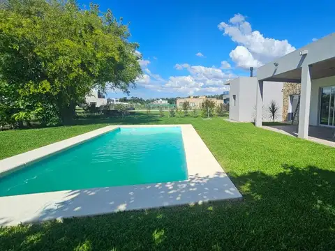 ALQUILER VERANO CASA 4 AMB MORENO PRADOS DEL OESTE