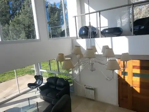 Venta o Permuta Casa 4 Ambientes a estrenar en barrio privado