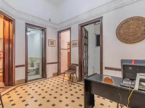 Depto Tipo Casa en Venta en Flores, USD 199.000