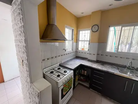 Depto Tipo Casa en Venta en Villa Saenz Peña, USD 110.000