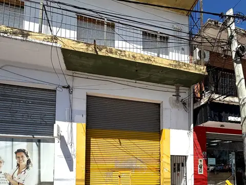 EXCELENTE LOCAL EN ALQUILER - INMEJORABLE UBICACIÓN DE GRAND BOURG