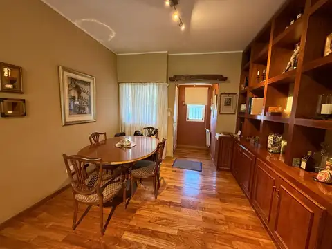 CASA EN VENTA EN SAN ISIDRO