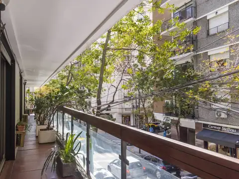 Departamento 8 ambientes con 3 baños