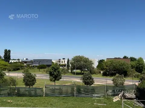 CASA EN VENTA EN EL CANTON PUERTO - MAROTO PROPIEDADES