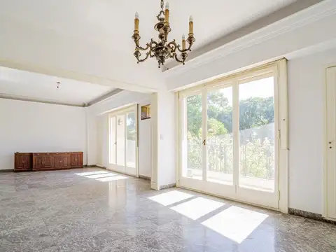 Departamento en Venta - Libertador - 3 dormitorios - Cochera