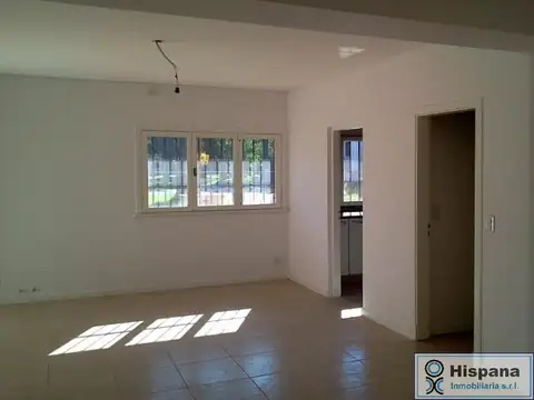 Casa en Alquiler de 3 dormitorios