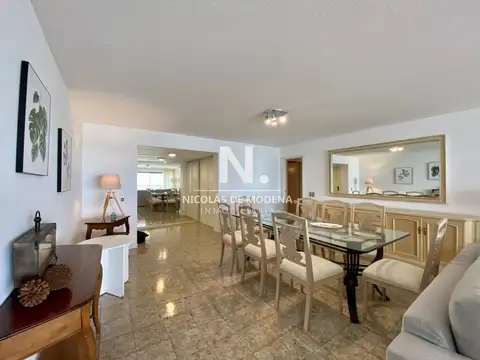 Departamento 4 ambientes con 3 baños