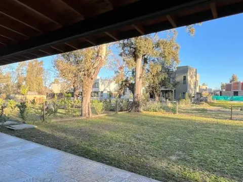 Depto Tipo Casa en Venta de 4 ambientes