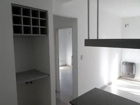 Depto Tipo Casa 2 ambientes con 1 baño