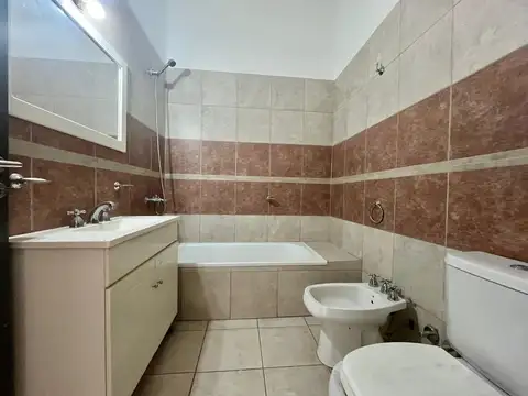 Depto Tipo Casa en Venta en Caseros, USD 65.000