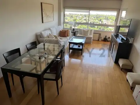 Piso alto con vista al río - Exelente distribución