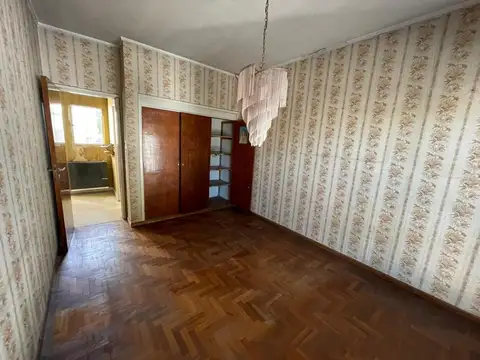 Casa en Alquiler con 1 cochera