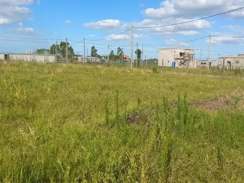 Terreno en Venta en Arana, USD 28.000