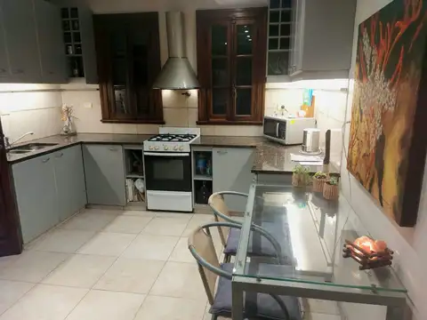 Casa en Venta en Monte Castro, USD 260.000