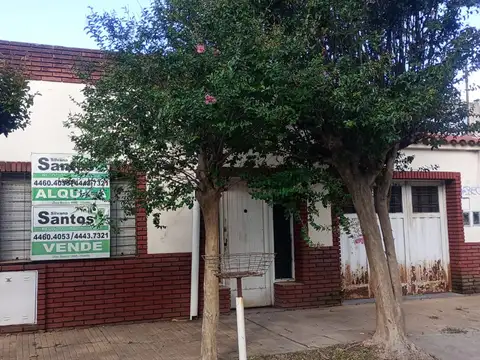 Departamento tipo casa en venta en Haedo