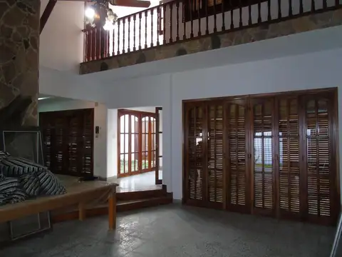 Casa en Venta al Este
