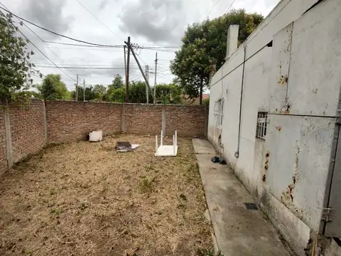 Casa en Venta en Ezpeleta Este, USD 50.000