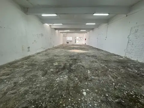 Galpon en Venta 8  mts Frente