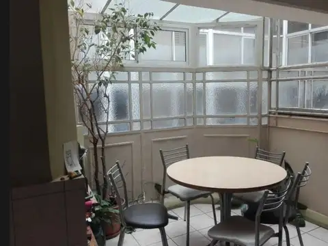 Avenida Pueyrredón 1100