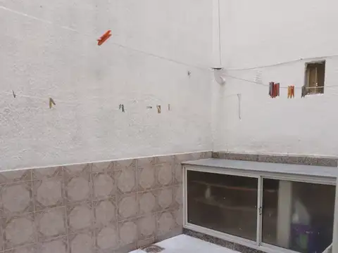 Departamento 2 ambientes con 3 baños