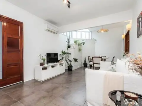 PH AL FRENTE C/ COCHERA EN CRUCECITA,APTO CREDITO!