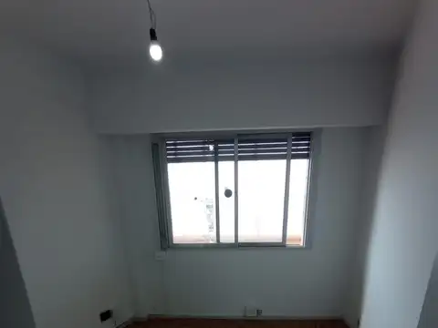 Juan B. Justo 8000, Piso 7