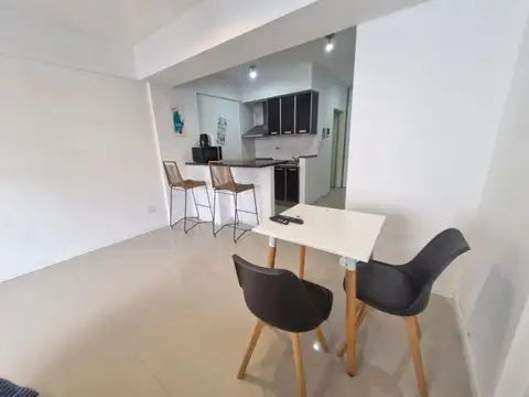 Loyola e/ Teniente General Eustaquio Frías y Lavalleja