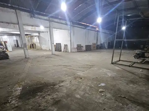 Galpon en Alquiler en Villa Lugano, $ 4.000.000