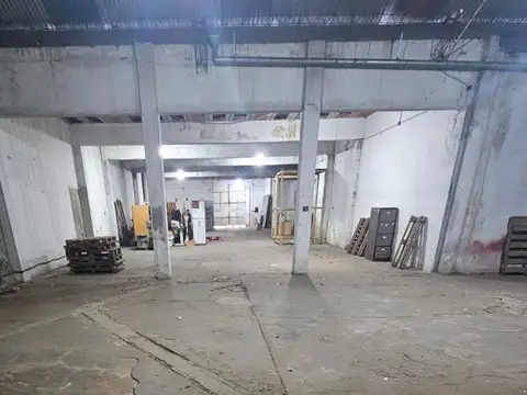 Galpón 640m2 en 1 Planta