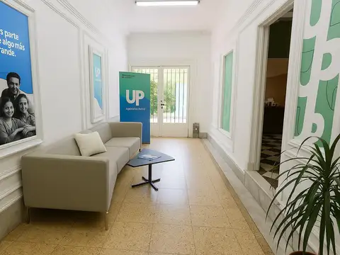 Oficina en Venta con 1 cochera