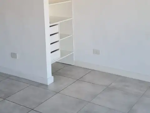 Departamento en Alquiler en Villa Ortuzar, $ 590.000