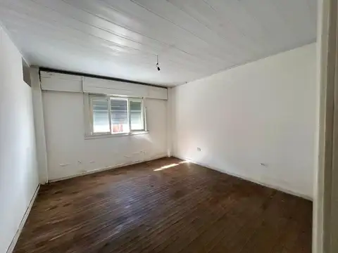 Casa en Venta en Quilmes Oeste, USD 115.000