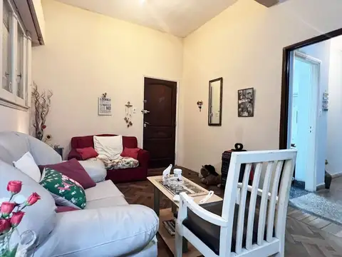Depto Tipo Casa en Venta 66 años