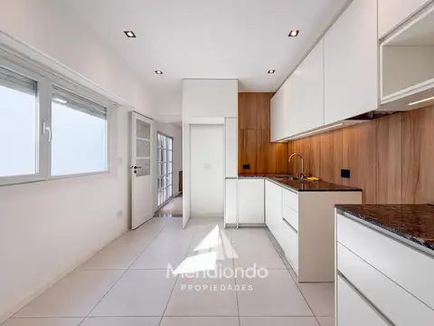 Casa 4 ambientes con cochera quincho en San José