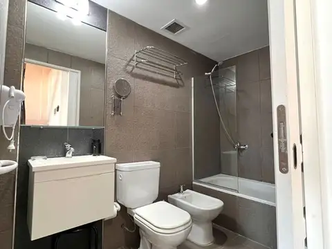 Azopardo 1000, Piso 3