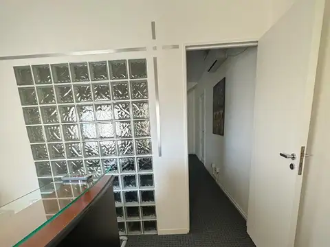 Oficina en Venta 40 años