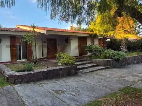 Casa en Venta en Mendoza, USD 250.000