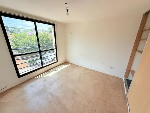 Departamento en Alquiler en Haedo, $ 400.000