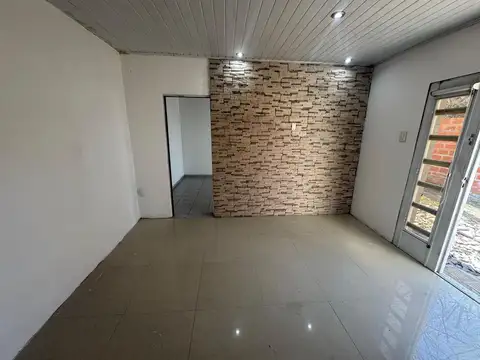 PH 2 ambientes con parque en planta baja en alquiler en Paso Del Rey