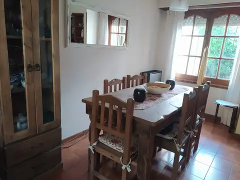 Casa en Alquiler en Parque Luro, $ 1.250.000