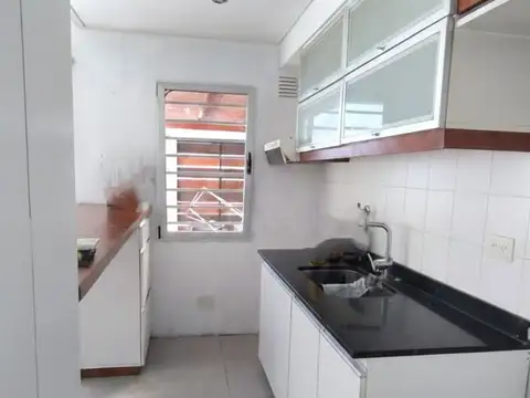Casa en Venta en Villa de Mayo, USD 160.000