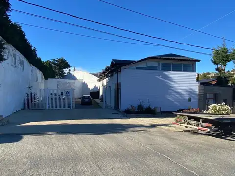 Galpon en Venta en San Carlos De Bariloche, USD 1.400.000