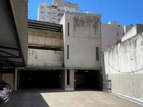 VENTA COCHERA -  EDIFICIO ALTOS DEL PARAGUAY 1761