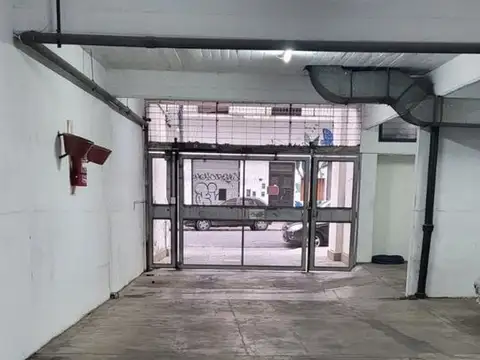 Venta Cochera Fija Cubierta Palermo Soho