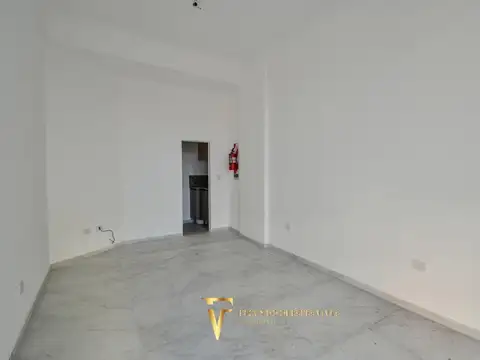 ALQUILER - LOCAL - ESTRENAR - ELÉECTRICO - LINIERS