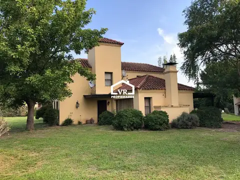 Lago de Manzanares, Manzanares, Pilar 100
