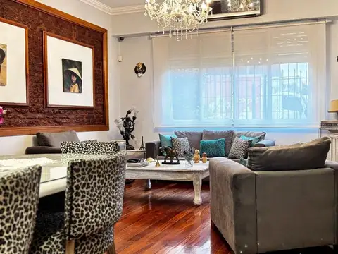 CASA 4 AMBIENTES VILLA DEL PARQUE   GALPON