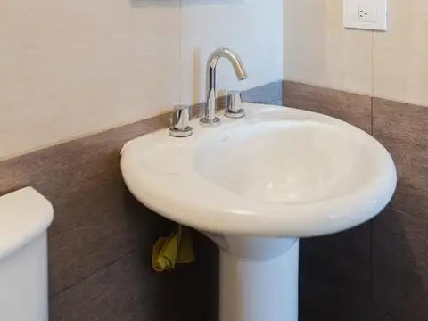 Oficina en Venta con 1 cochera