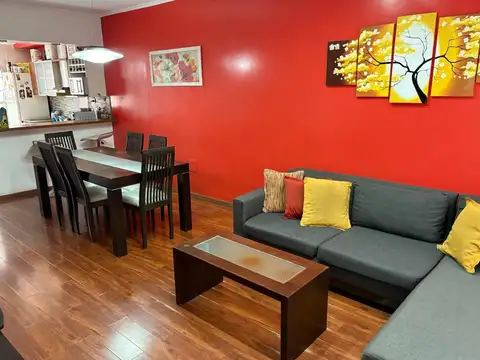 VENDE DUPLEX 4 AMBIENTES PATIO COCHERA BALCON